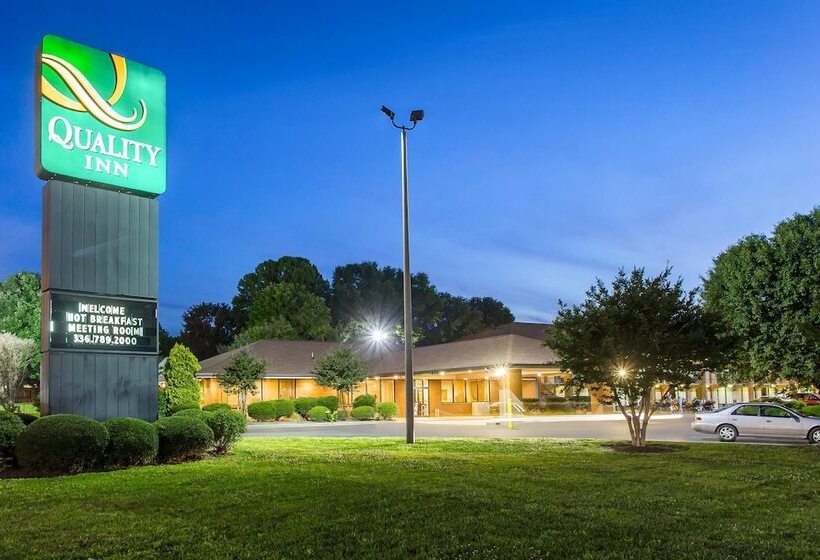 Отель Quality Inn Mount Airy Mayberry