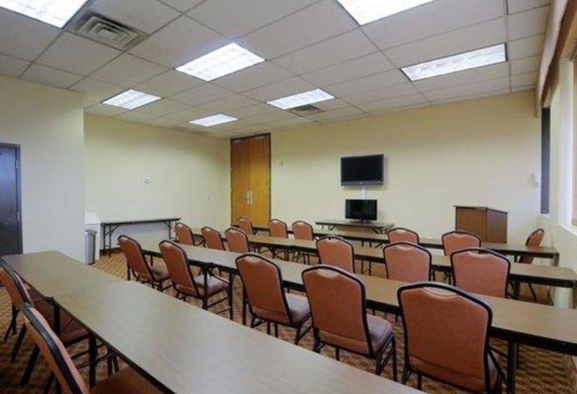 酒店 Quality Inn Mount Airy Mayberry