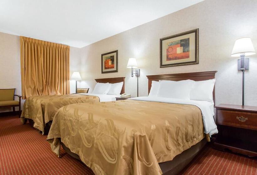 Отель Quality Inn Mount Airy Mayberry
