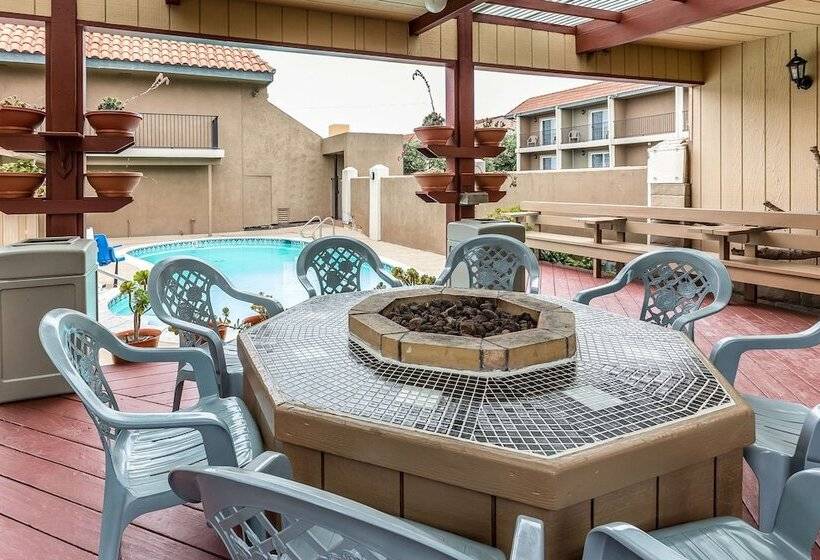 ホテル Quality Inn Near Hearst Castle
