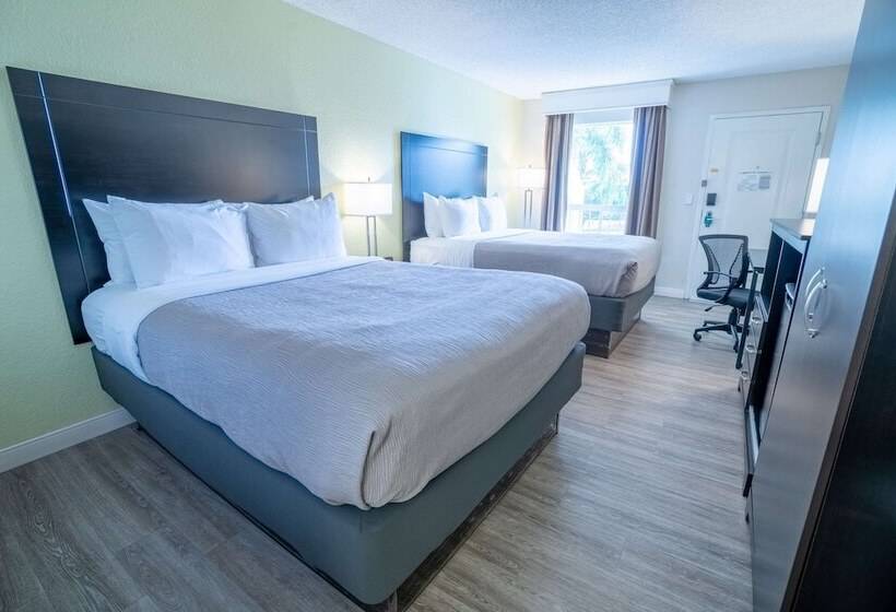 فندق Quality Inn Palm Beach International Airport