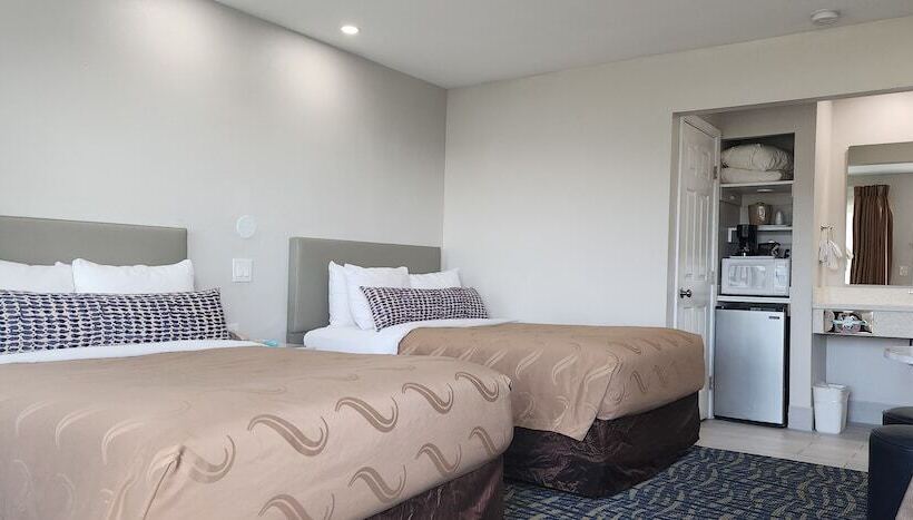 فندق The Grove At Pismo Beach