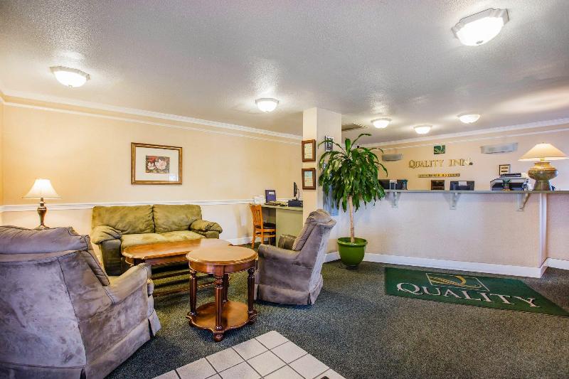 هتل Quality Inn Redding Near I5