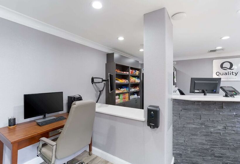 酒店 Quality Inn Redding Near I5