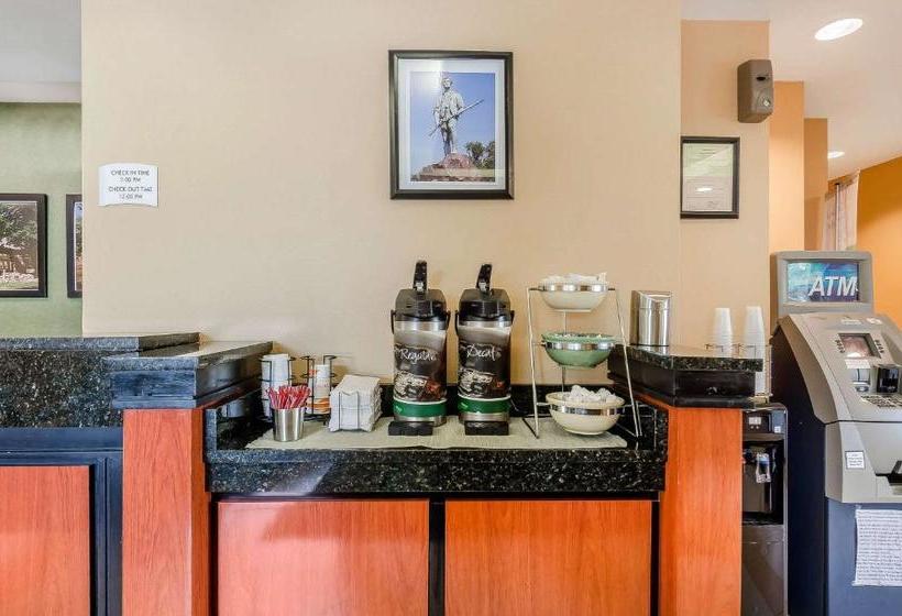 فندق Quality Inn & Suites Lexington