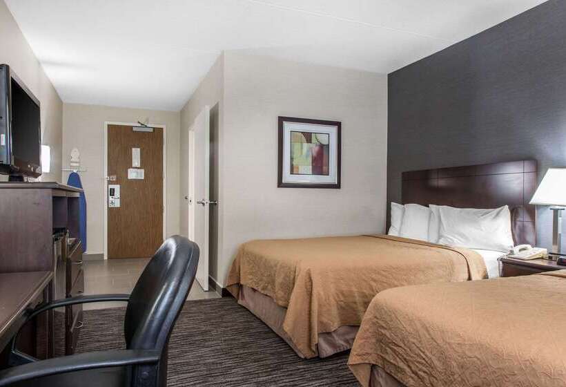 هتل Quality Inn & Suites Danbury Near University