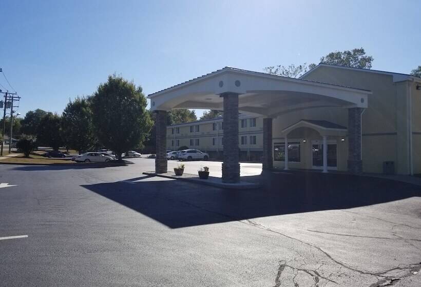 هتل Quality Inn & Suites Danbury Near University