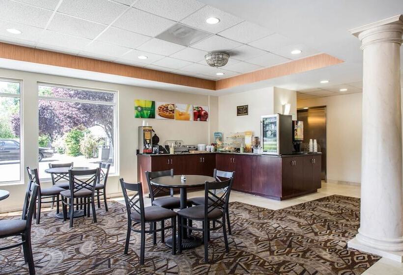 هتل Quality Inn & Suites Danbury Near University