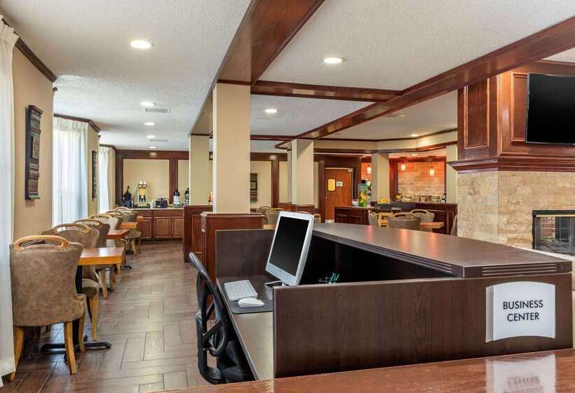 호텔 Quality Suites Addisondallas