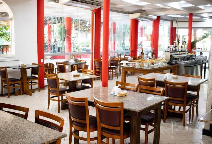 ホテル Ramada By Wyndham Porto Seguro Praia