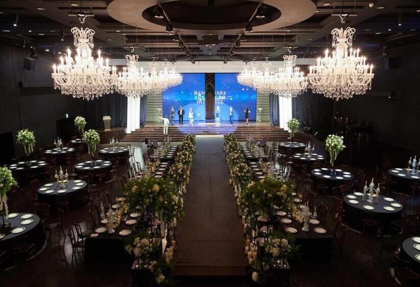 호텔 Ramada By Wyndham Songdo