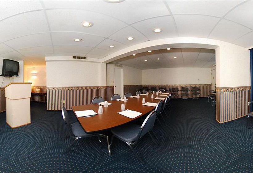 Отель Rodeway Inn & Conference Center