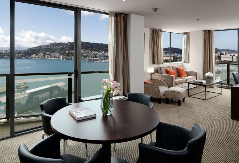 Отель Rydges Wellington