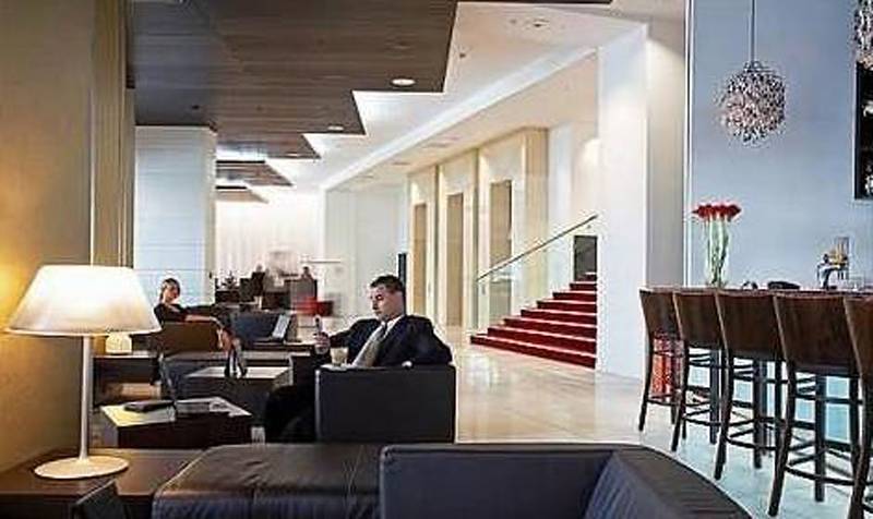 Отель Rydges Wellington