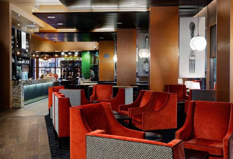 Отель Rydges Wellington