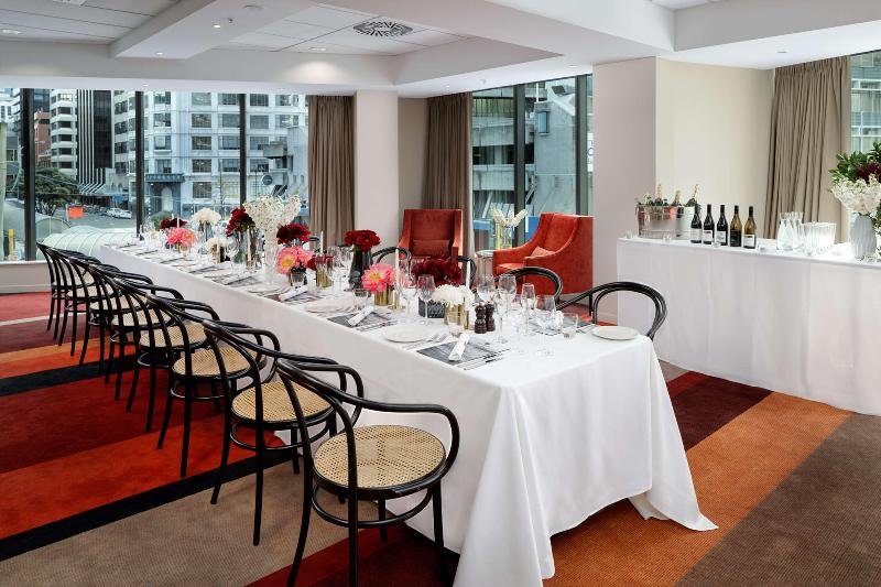 Отель Rydges Wellington