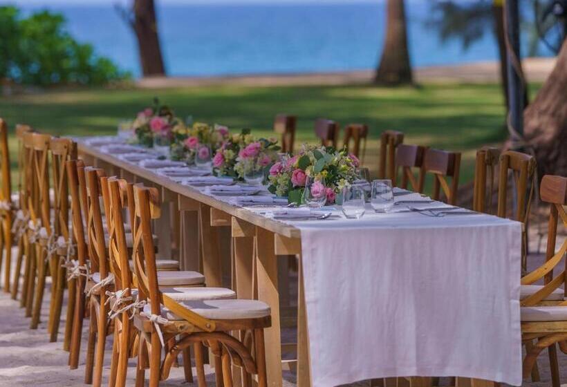 Отель Sala Phuket Mai Khao Beach Resort