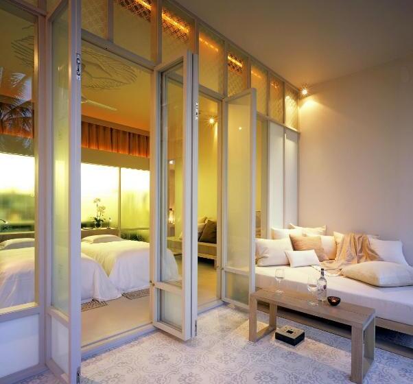 Отель Sala Phuket Mai Khao Beach Resort