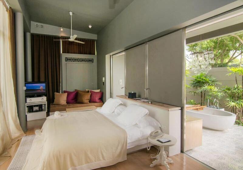 Отель Sala Phuket Mai Khao Beach Resort