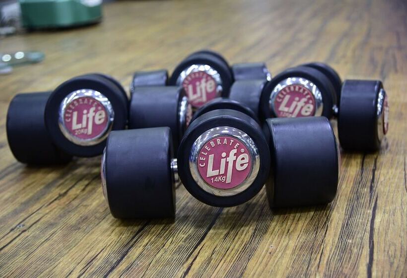 فندق Sandesh The Prince