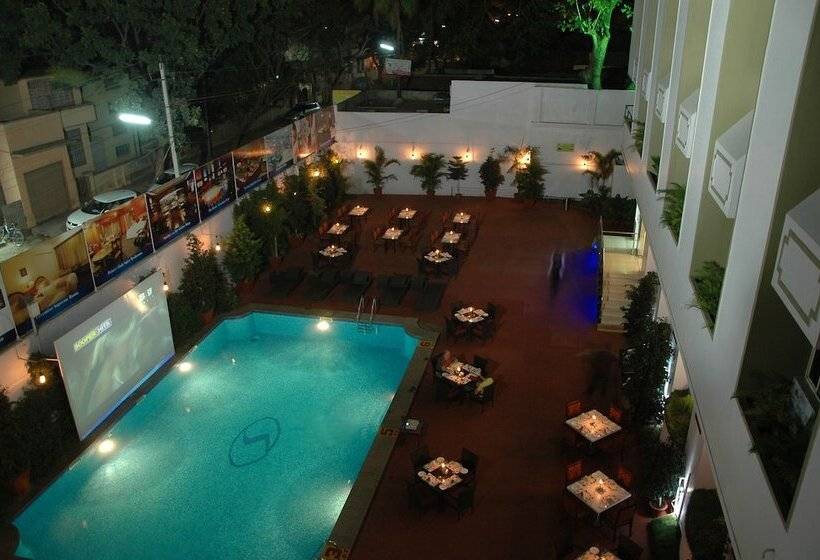 فندق Sandesh The Prince