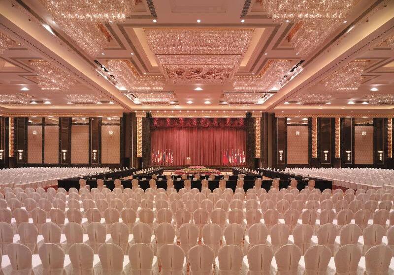 בית מלון כפרי Shangri La Guangzhou 3 Minutes By Walking To Canton Fair Complex