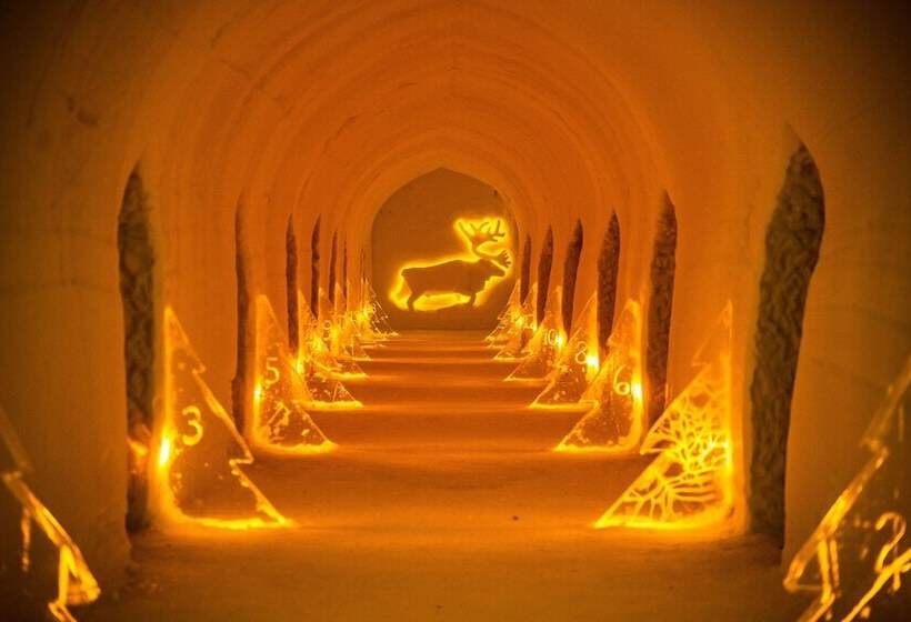 בית מלון כפרי Sorrisniva Igloo