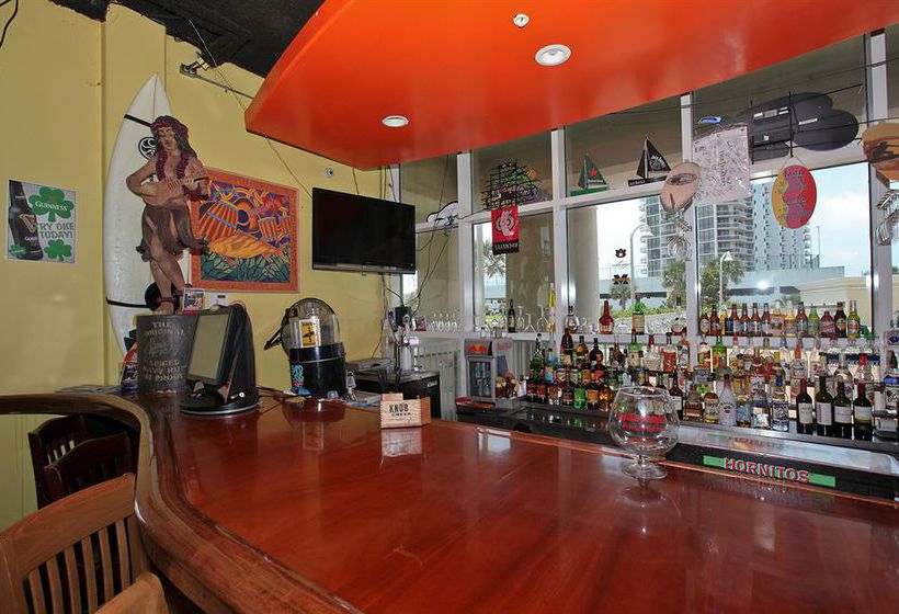 فندق Surfside Resort