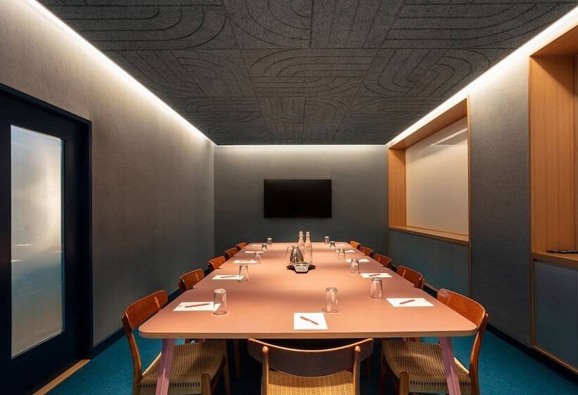 בית מלון כפרי The Standard Miami