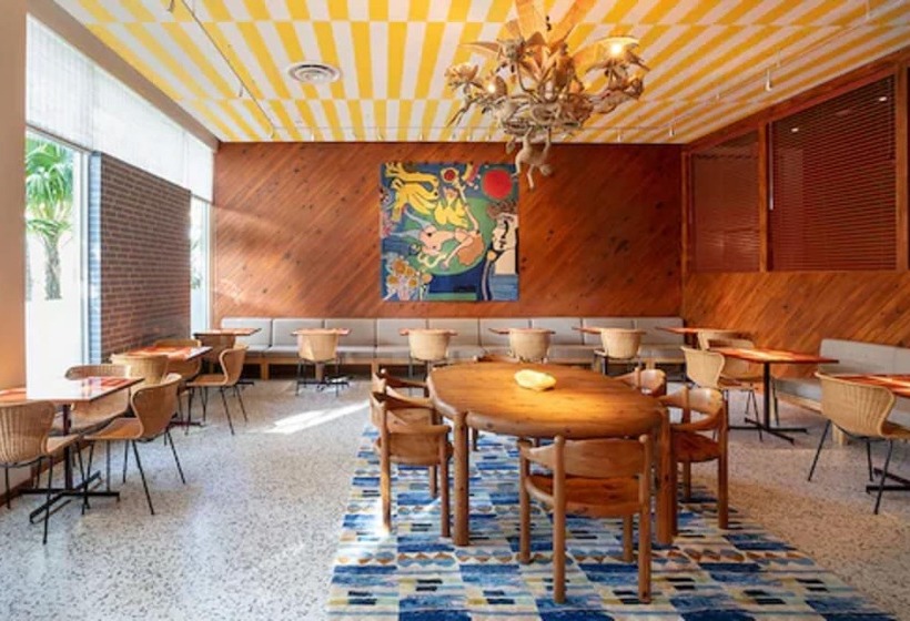 בית מלון כפרי The Standard Miami