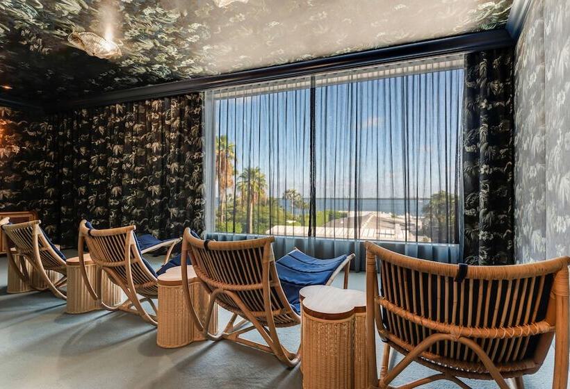 בית מלון כפרי The Standard Miami