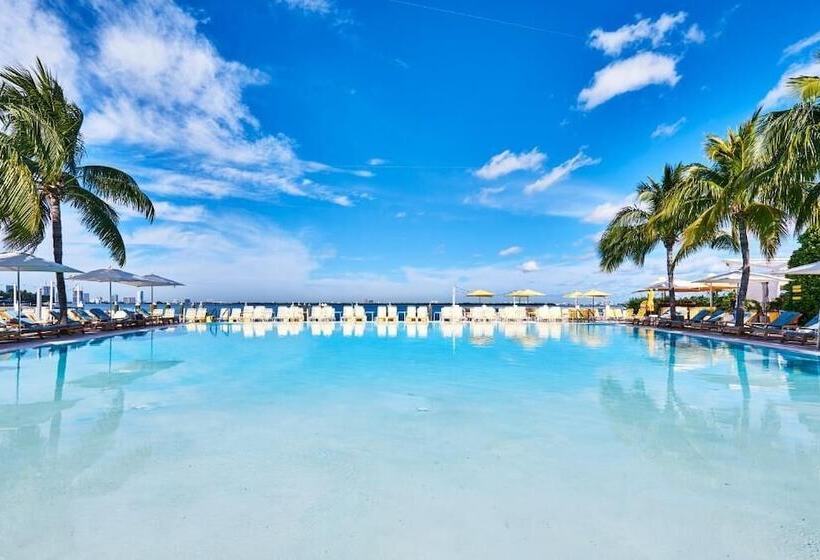 בית מלון כפרי The Standard Miami