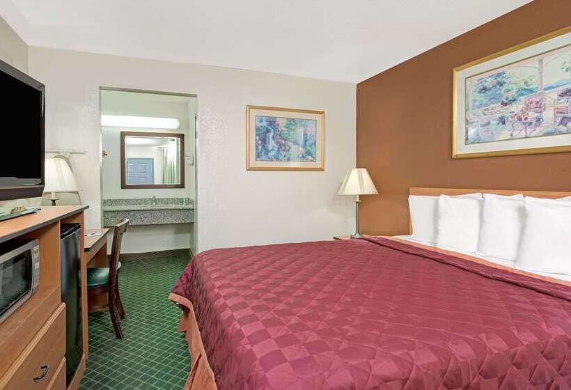 فندق Travelodge By Wyndham Sacramento / Rancho Cordova