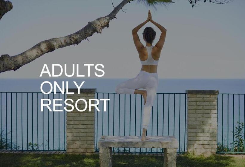 Отель Tui Blue Tropea