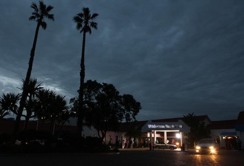 هتل Wilderness Beach