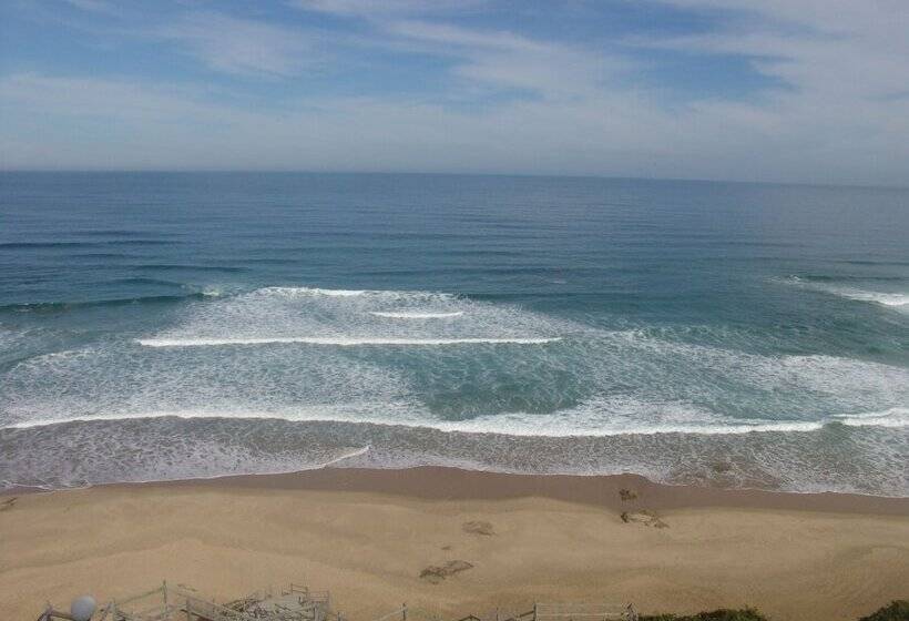 هتل Wilderness Beach