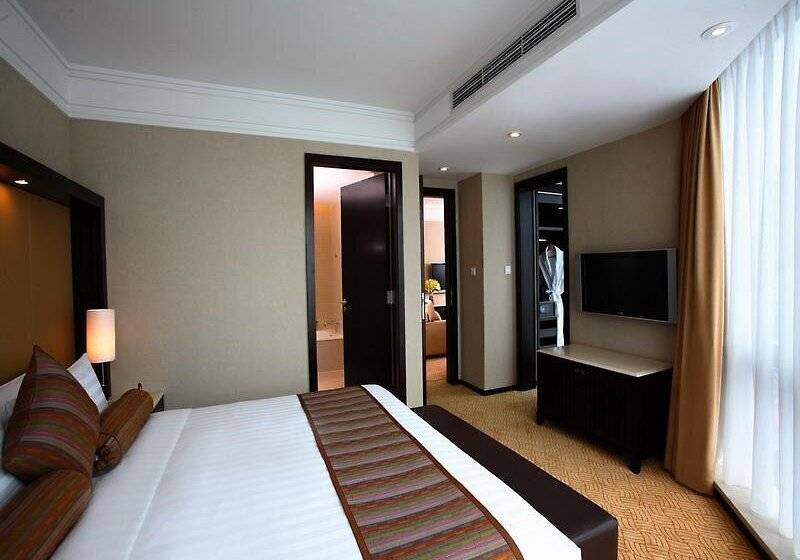 Howard Johnson Huaihai Hotel Shanghai