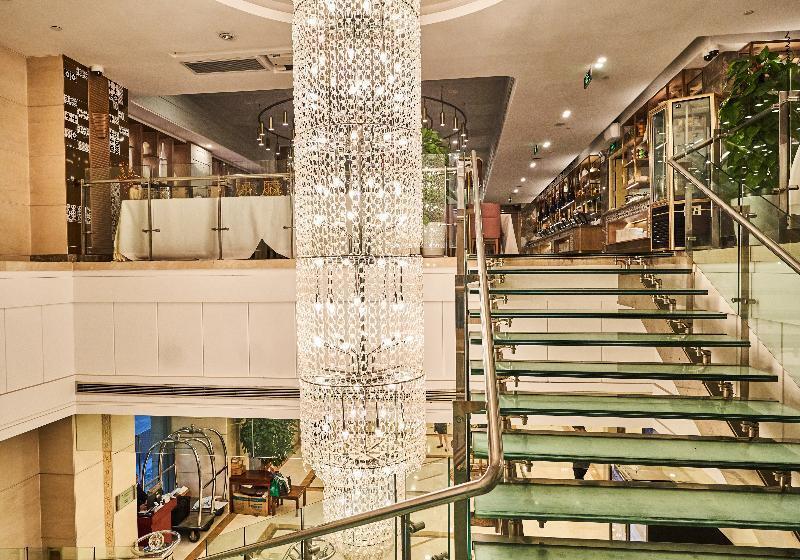 Howard Johnson Huaihai Hotel Shanghai