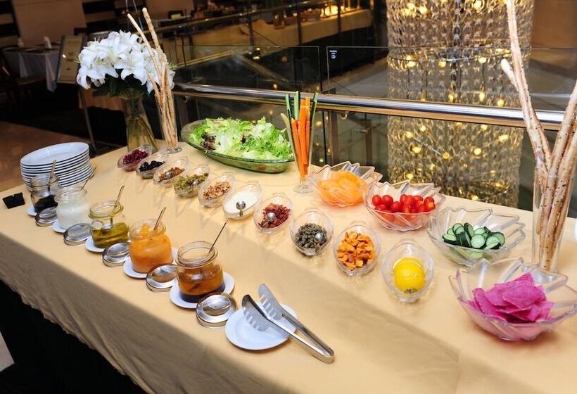 Howard Johnson Huaihai Hotel Shanghai