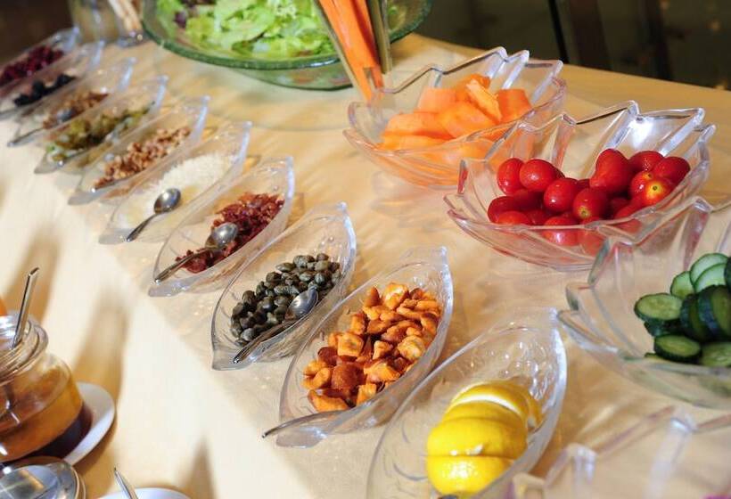 Howard Johnson Huaihai Hotel Shanghai