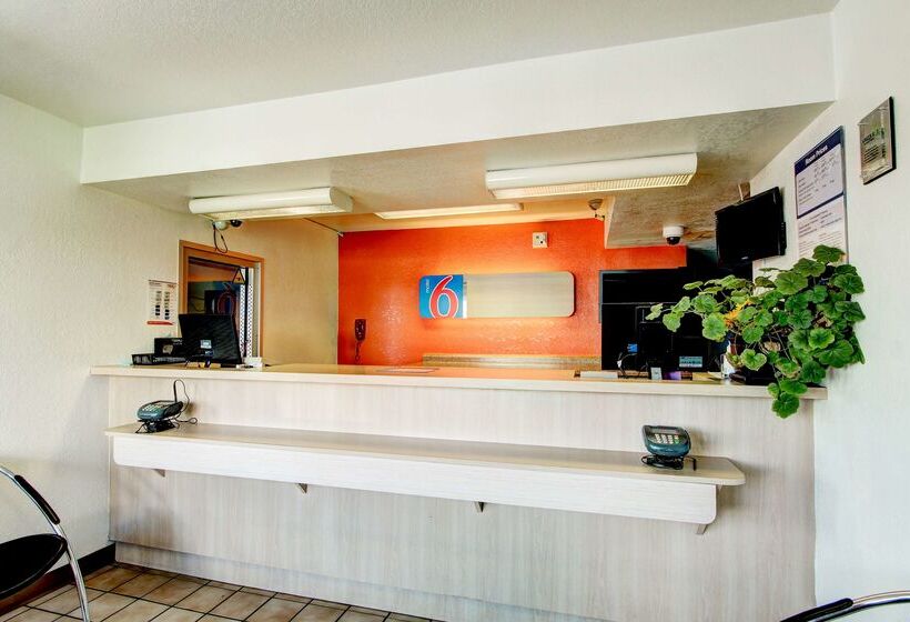 Motel 6 Denver, Co Airport