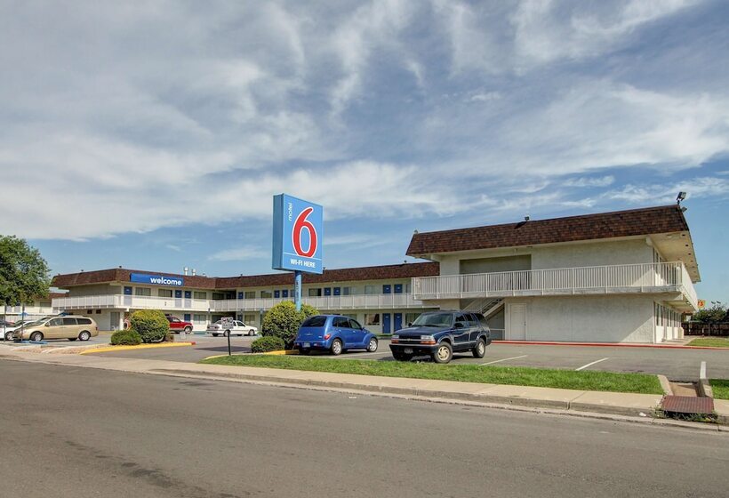 Motel 6 Denver, Co Airport