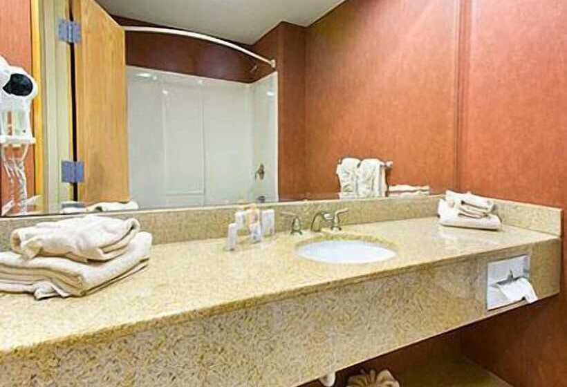 Mountain Edge Suites At Sunapee, Ascend Hotel Collection