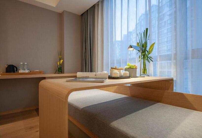 فندق Shanghai Baixia Pagoda