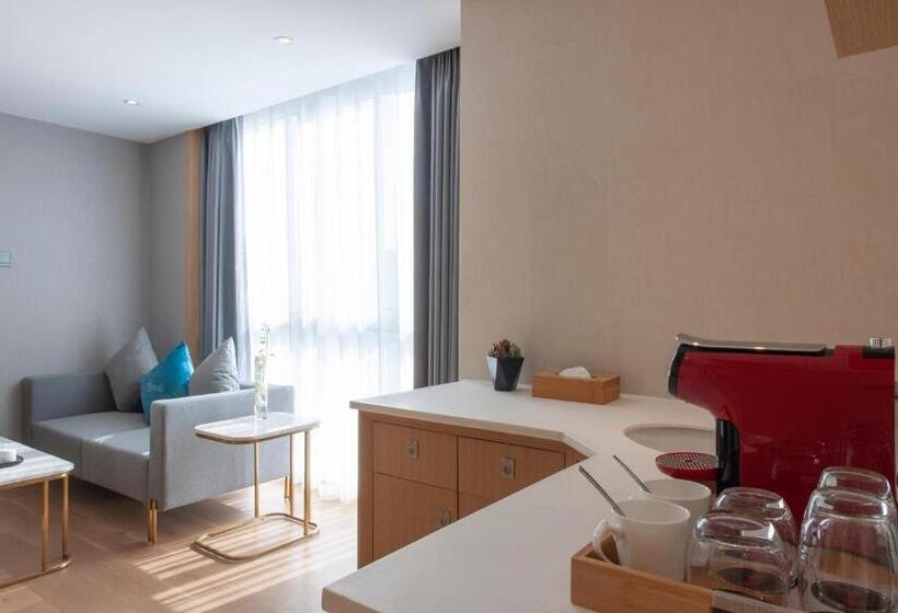 فندق Shanghai Baixia Pagoda