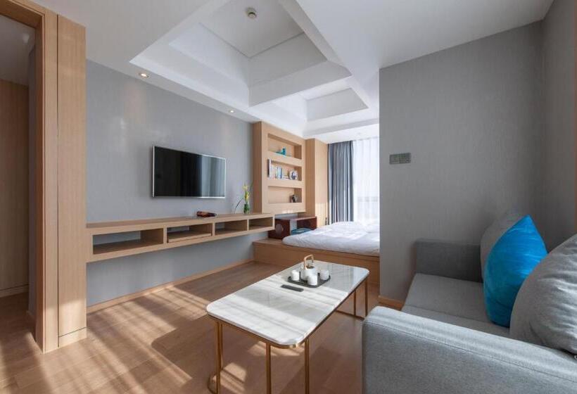 فندق Shanghai Baixia Pagoda