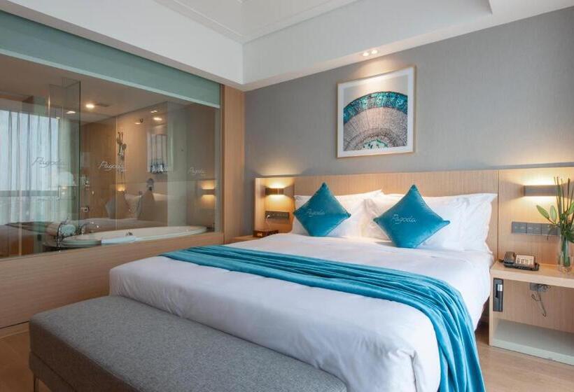 فندق Shanghai Baixia Pagoda