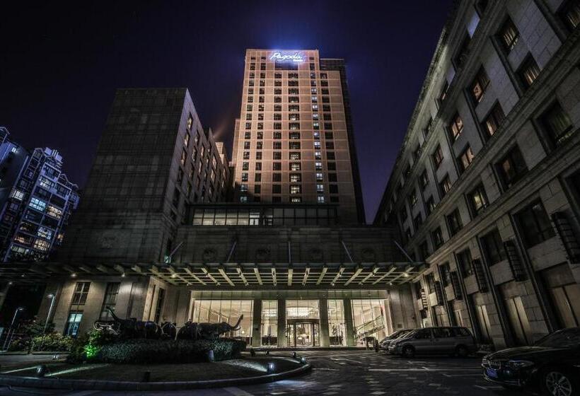 فندق Shanghai Baixia Pagoda