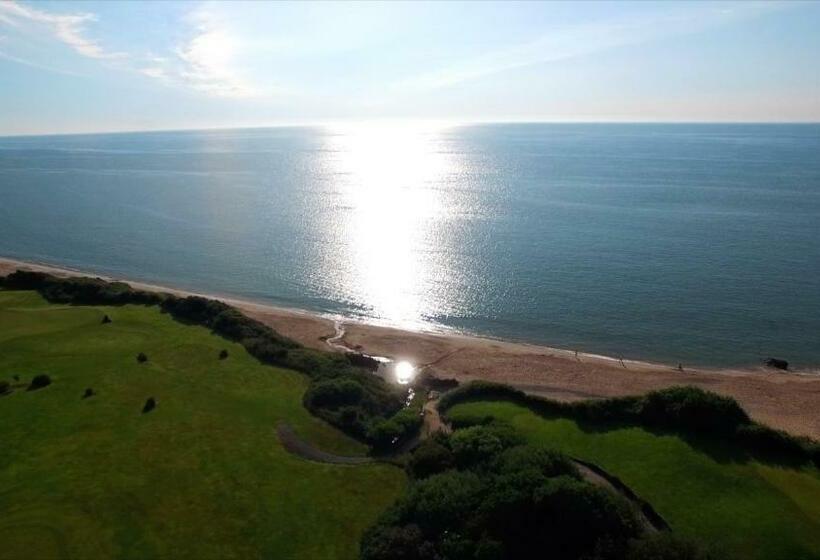 Seafield Hotel & Spa Resort