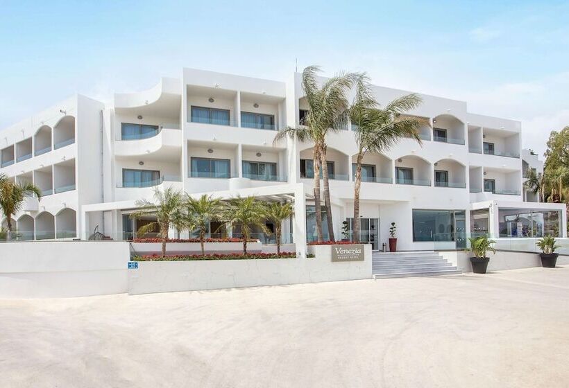 Venezia Resort